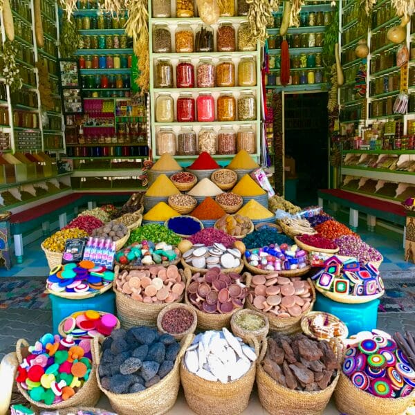 Marrakech City Tour Guide: Discover the Magic of Morocco’s Red City,Explore the Medina & Souks