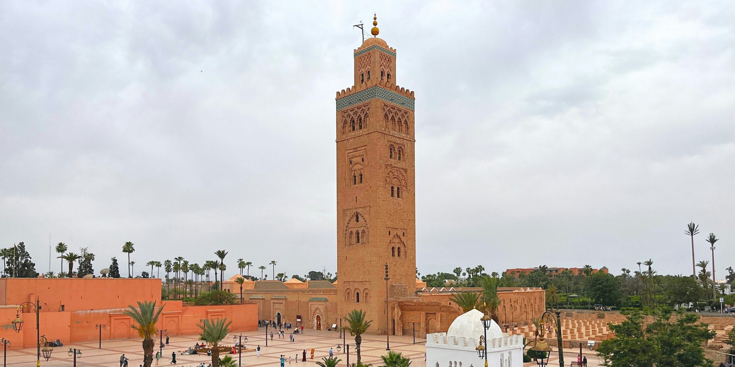 6 Day Morocco Itinerary Marrakech to Desert,Morocco tours gates morocco private desert tour